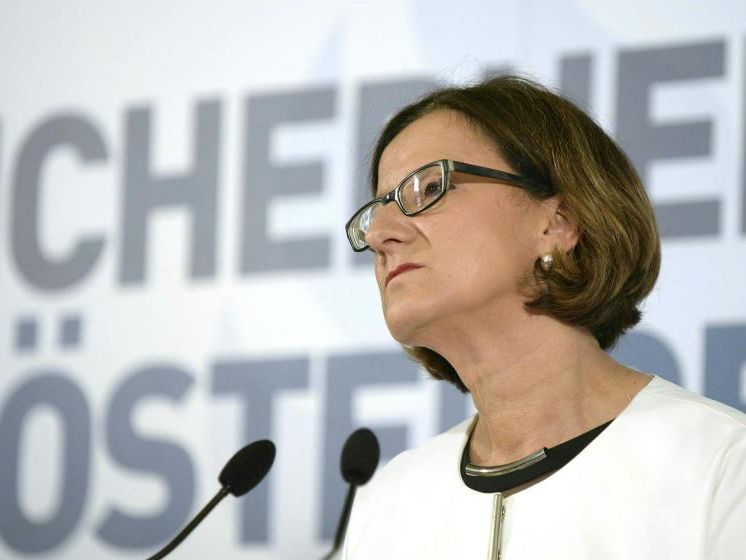 "Es gibt keine Weisung zum Nichtstun" "Es gibt keine Weisung zum Nichtstun"