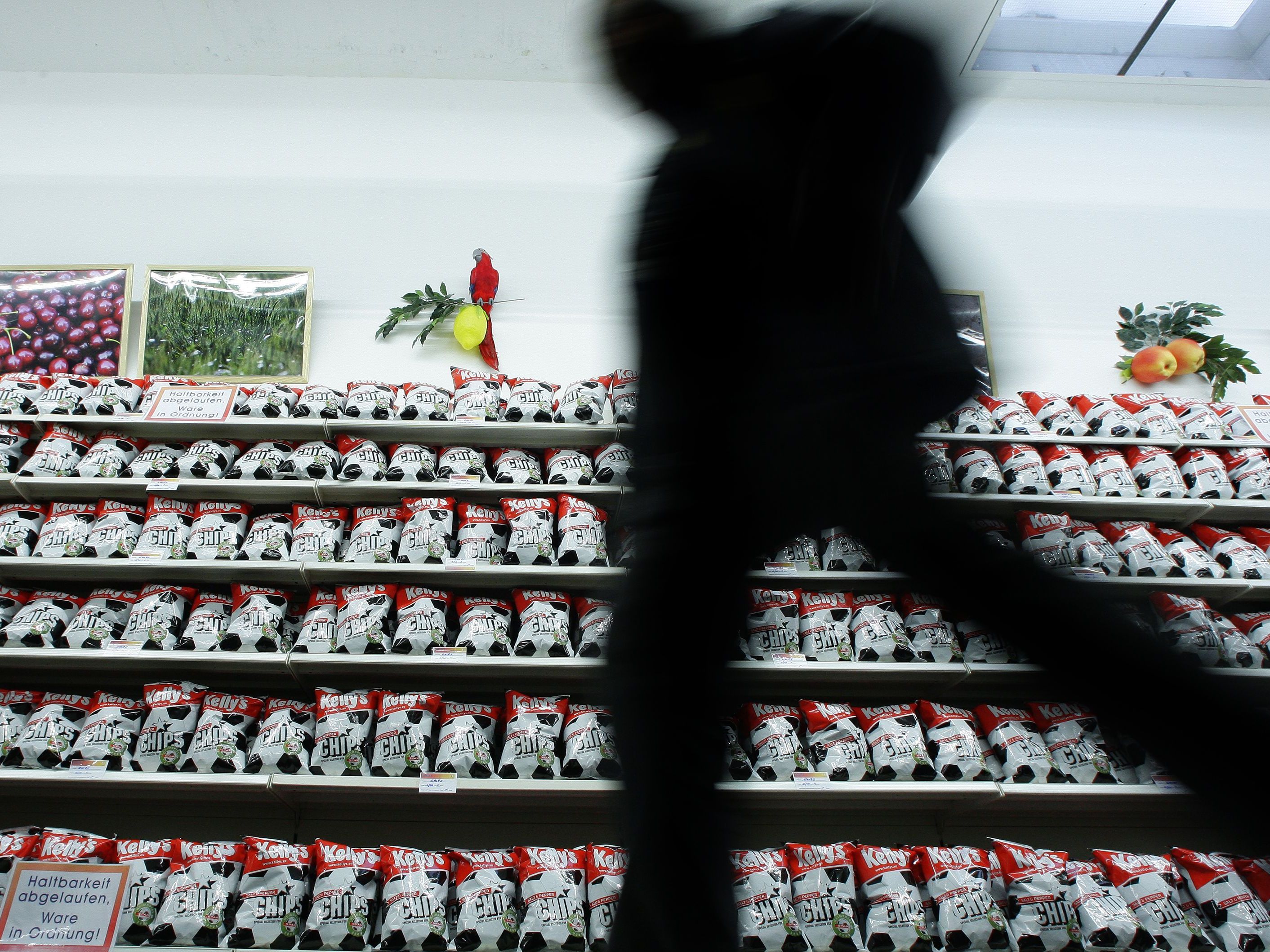 Sozialmärkten gehen Warenspenden aus Sozialmärkten gehen Warenspenden aus