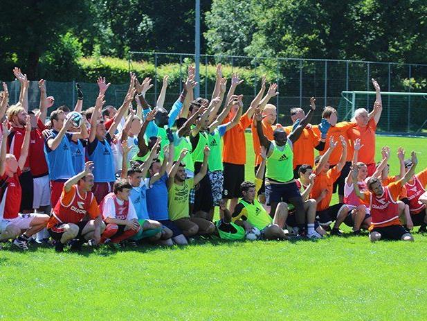 Sechs verschiedene soziale Einrichtungen spielten in Sulz Fußball