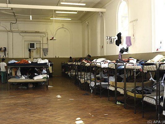 Das Erstaufnahmezentrum ist komplett überfüllt Das Erstaufnahmezentrum ist komplett überfüllt