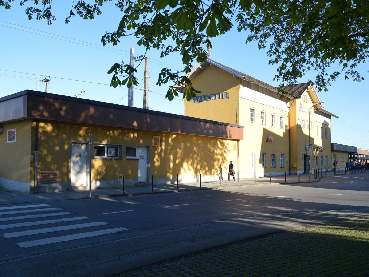 Der Zugang zu den Bahnsteigen am Bahnhof Rankweil ist ab 3. August nur noch über die Landammanngasse möglich.