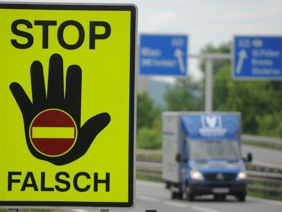 Alkoholisierter Geisterfahrer verursachte Unfall auf S1 Alkoholisierter Geisterfahrer verursachte Unfall auf S1