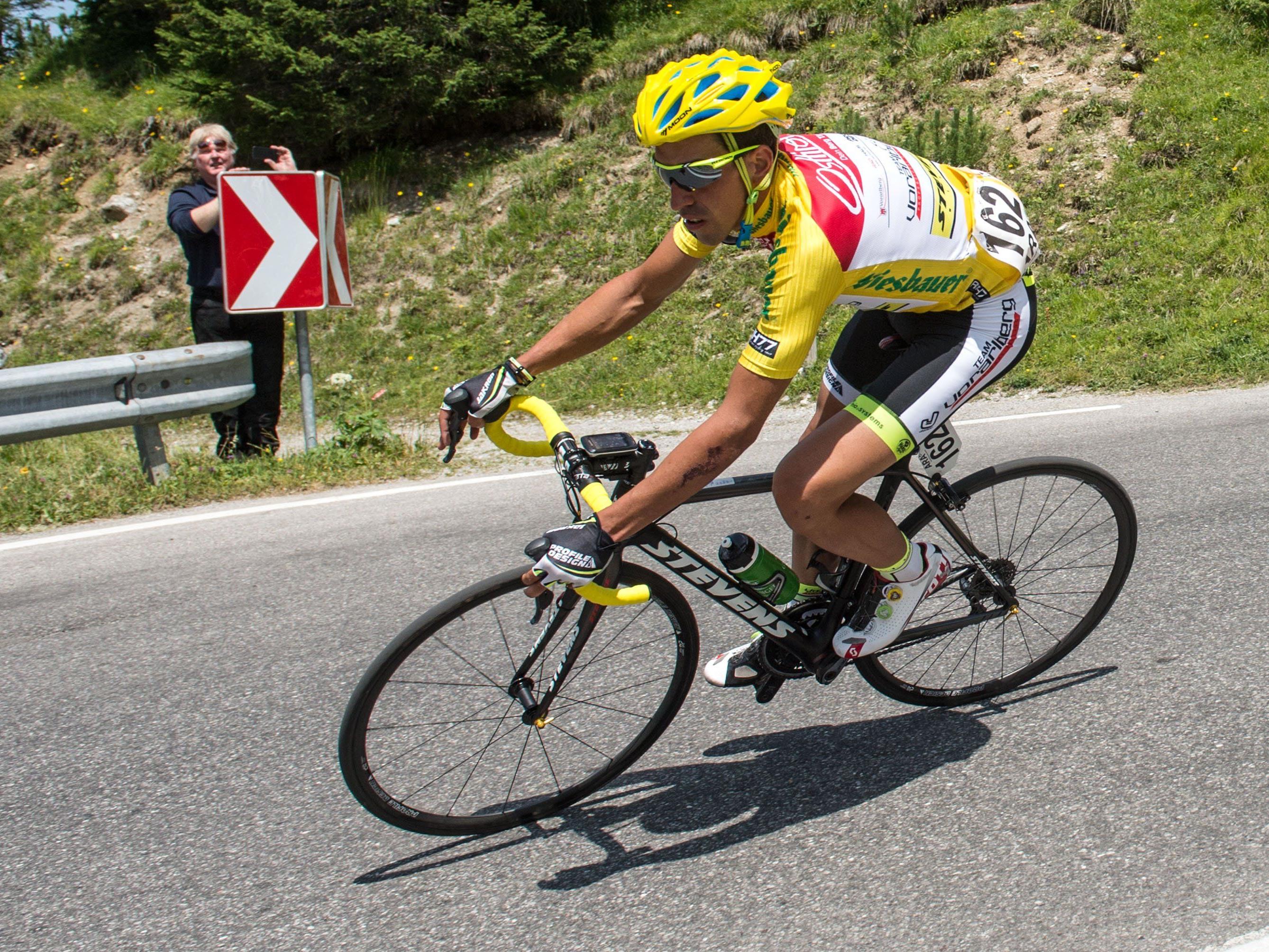 Gesamtsieger De la Parte auf der 8. Etappe von Innsbruck nach Bregenz.