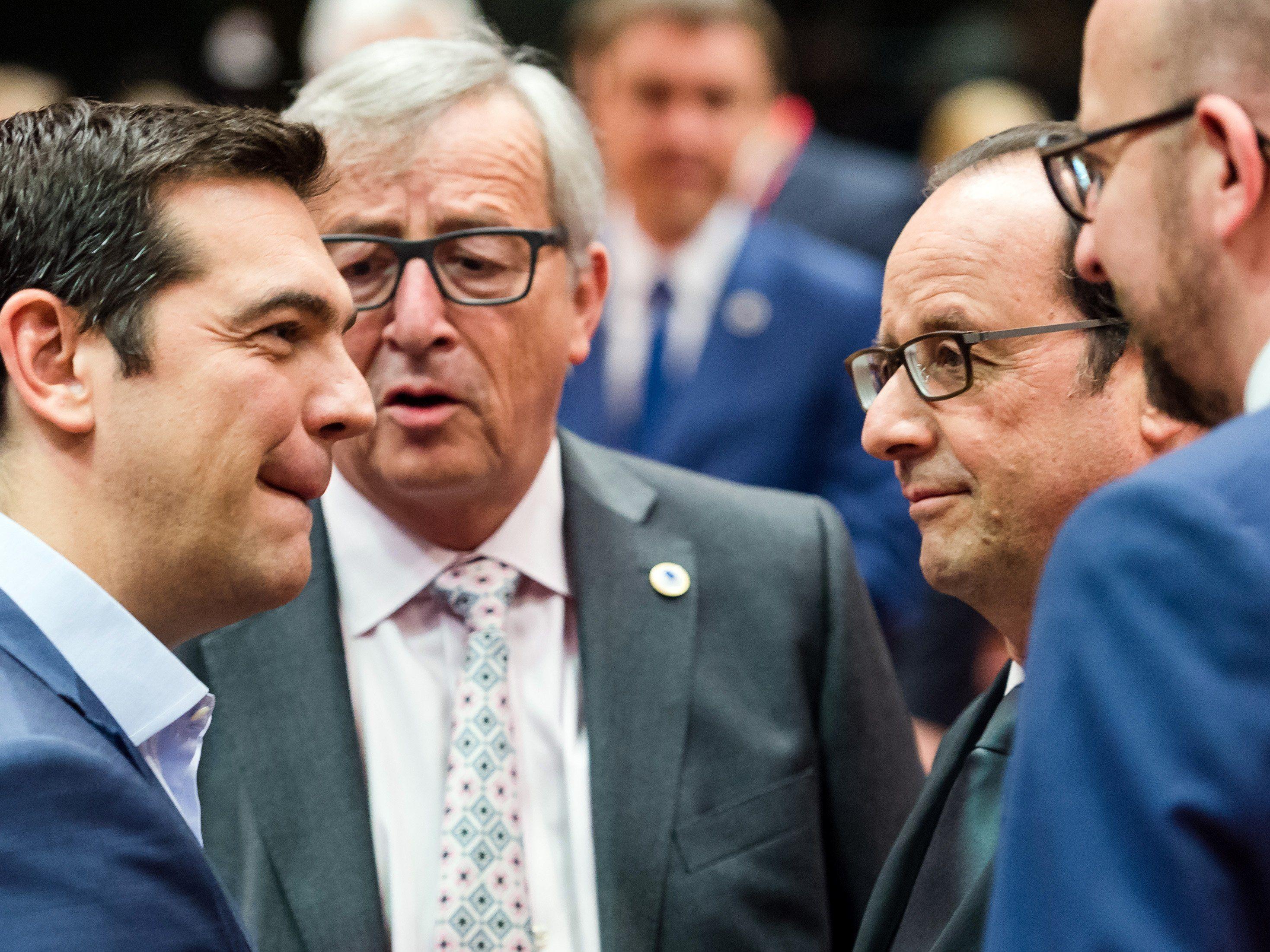 Euro-Finanzminister machen griechische Reformen zur Bedingung.