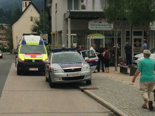 Polizeieinsatz in Alberschwende. Polizeieinsatz in Alberschwende.