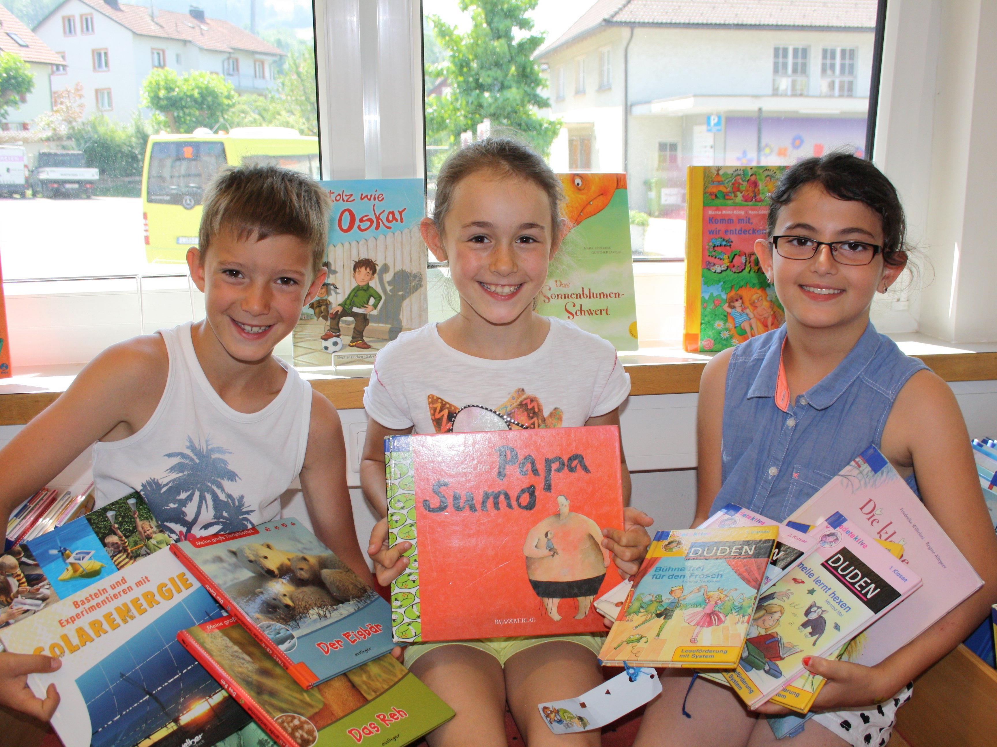 Ein Angebot für die ganze Familie: Neuer Lesestoff und neue Spiele aus der Lochauer Bücherei-Spielothek für eine abwechslungsreiche Ferien- und Urlaubszeit.