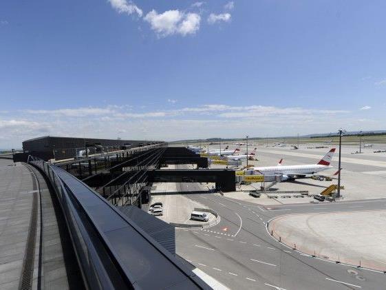 Eurowings bietet ab Schwechat ab dem Sommerflugplan 2016 mehr günstige Flüge ab Wien-Schwechat an Eurowings bietet ab Schwechat ab dem Sommerflugplan 2016 mehr günstige Flüge ab Wien-Schwechat an
