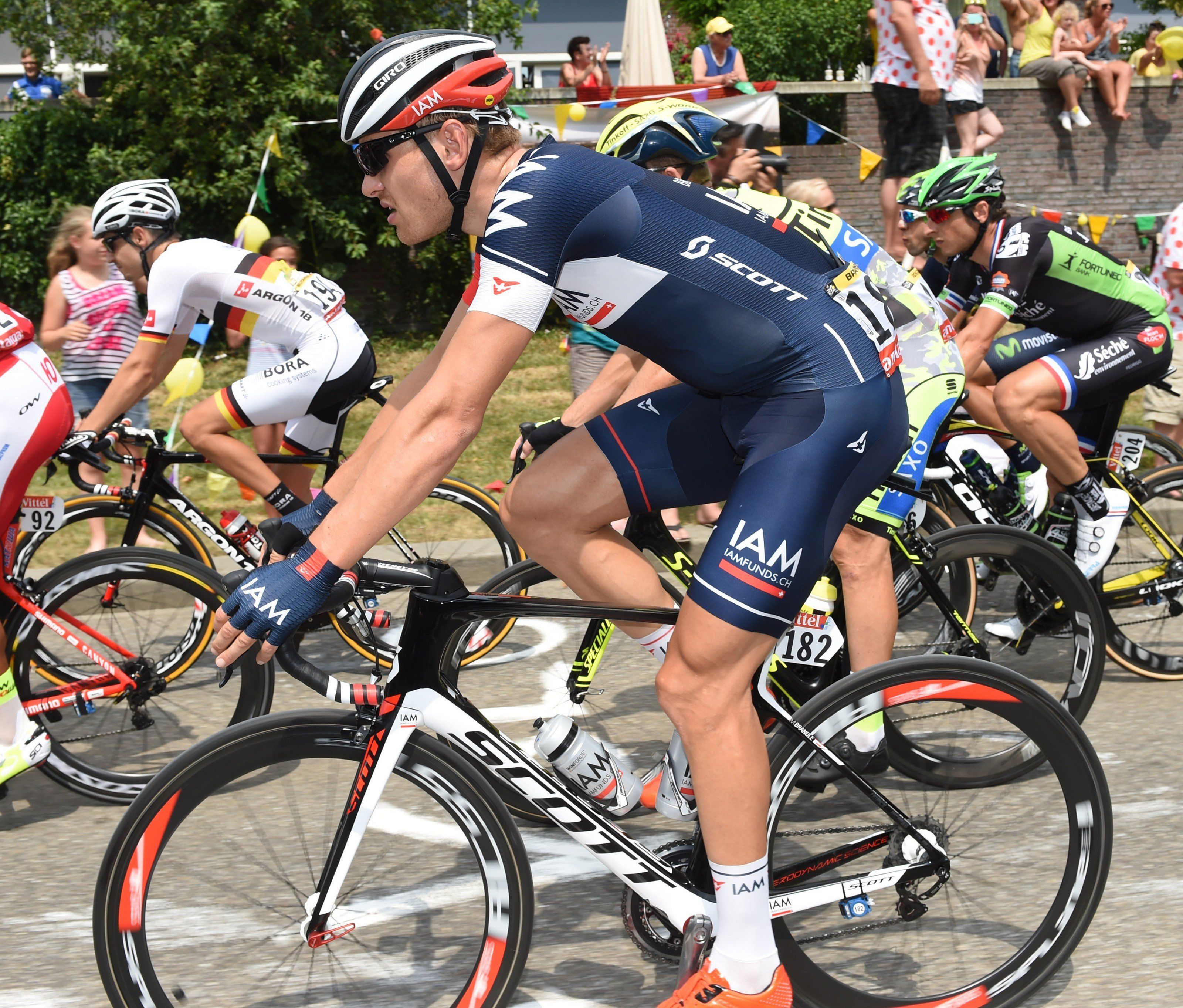 Die andauernde Hitze bei der Tour de France dämpft die gewohnte Angriffslust von Fluchtspezialist Matthias Brändle. Die andauernde Hitze bei der Tour de France dämpft die gewohnte Angriffslust von Fluchtspezialist Matthias Brändle.