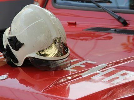 Am Donnerstag ist ein Feuerwehrmann aus Wien gestorben. Am Donnerstag ist ein Feuerwehrmann aus Wien gestorben.
