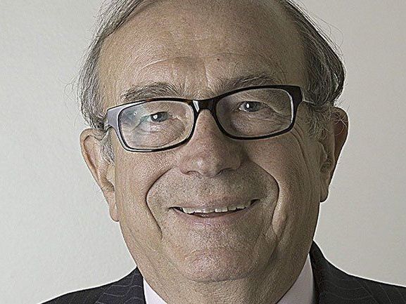 Stellvertretender Präsident des Oberhauses zunehmend unter Druck. Stellvertretender Präsident des Oberhauses zunehmend unter Druck.