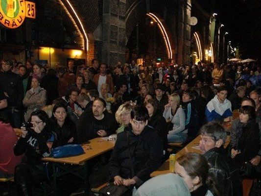 Nächtliches Treiben auch heuer wieder am Gürtel Nightwalk. Nächtliches Treiben auch heuer wieder am Gürtel Nightwalk.