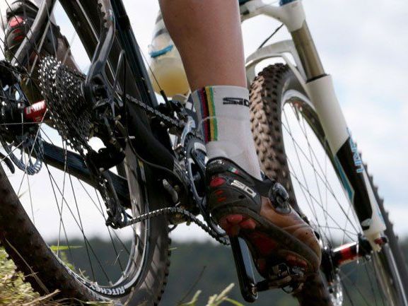 Ab Montag, 13. Juli 2015 – Bike-Shuttle am Arlbergpass eingerichtet. Ab Montag, 13. Juli 2015 – Bike-Shuttle am Arlbergpass eingerichtet.
