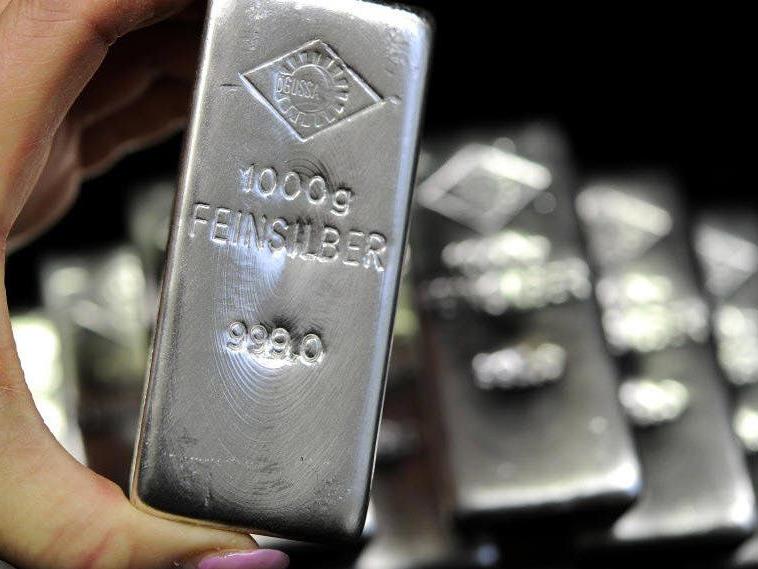 Duo wollte Silberbarren im Wert von 35.000 Euro nach Österreich bringen