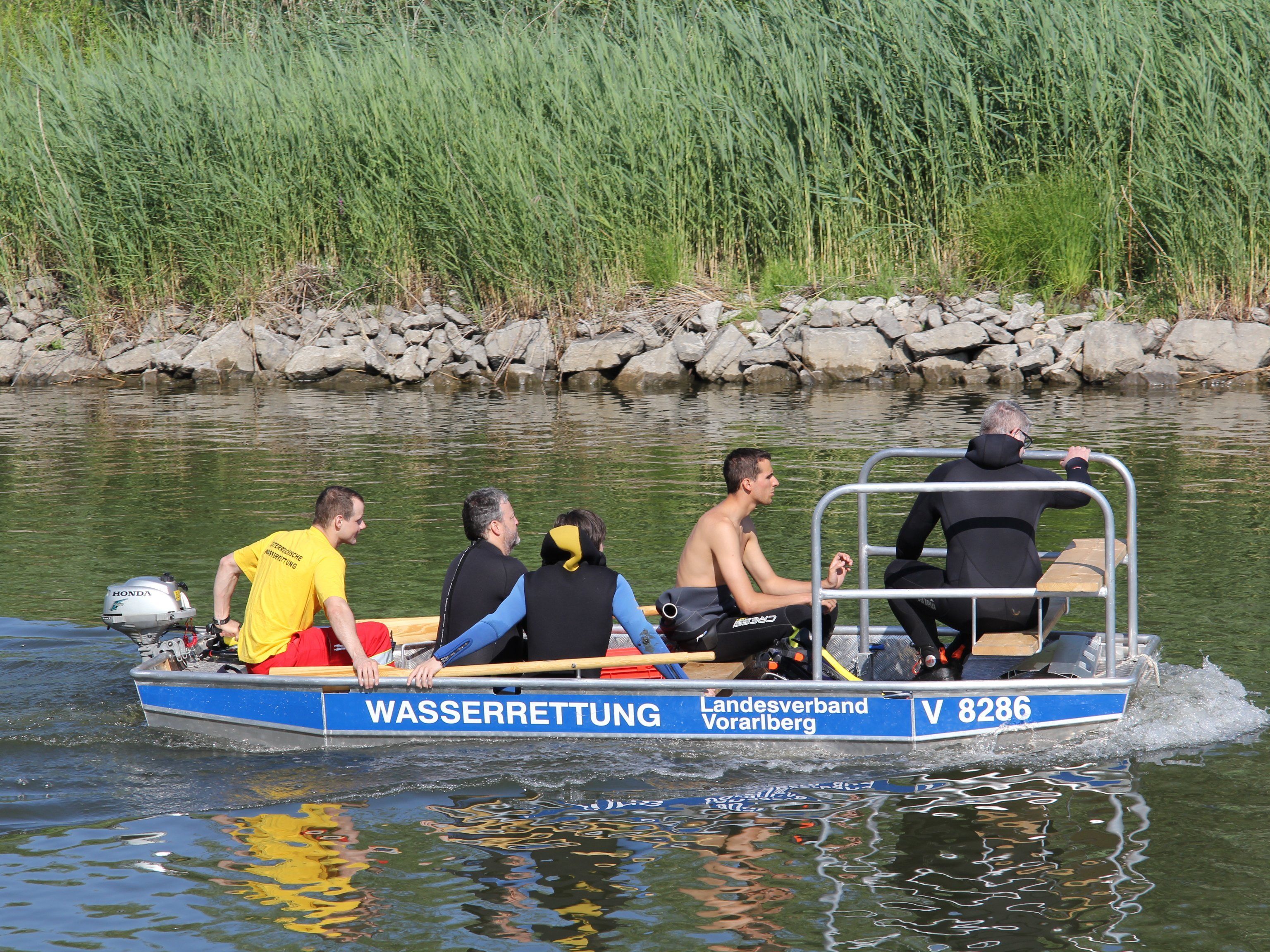 Vermisste Schwimmerin nach Suchaktion in Hard unversehrt gefunden.