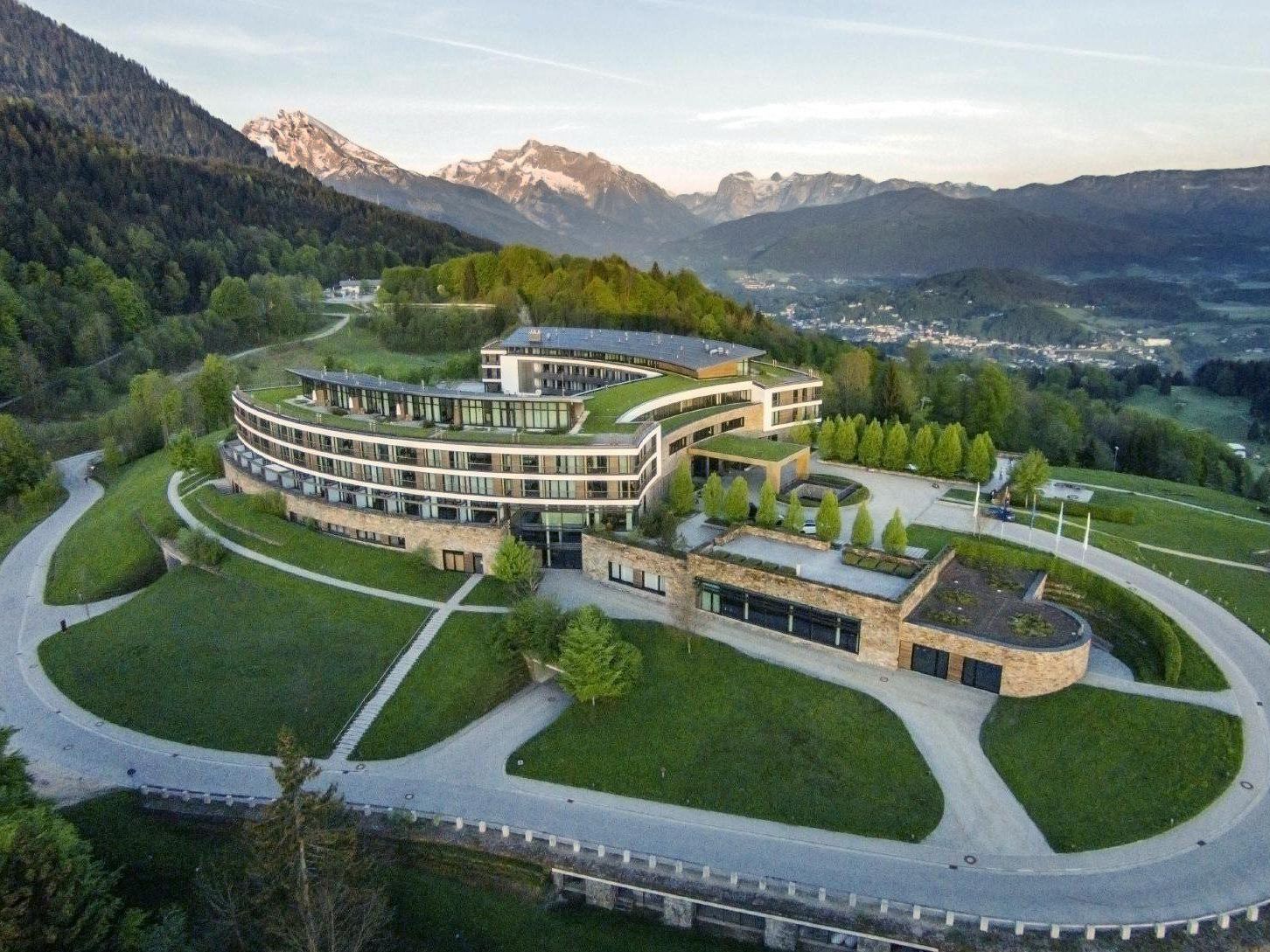 VIENNA.at verlost einen Luxus-Kurzurlaub im Kempinski Berchtesgaden. VIENNA.at verlost einen Luxus-Kurzurlaub im Kempinski Berchtesgaden.