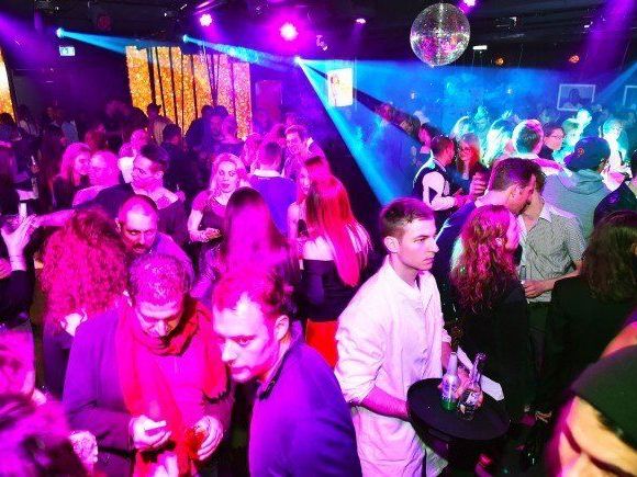 Der VIE I Pee Club versorgt Wien mit erlesenem Hip Hop und Rap Der VIE I Pee Club versorgt Wien mit erlesenem Hip Hop und Rap