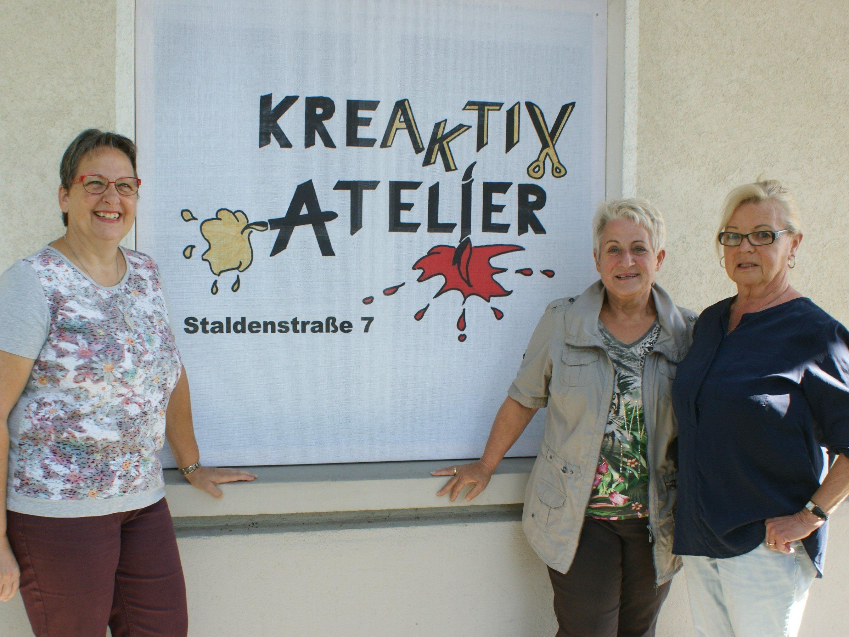 Traudl König, Irmgard Gsell und Silvia Albinger öffnen kommenden Samstag die Türen des neuen Kreativ-Ateliers