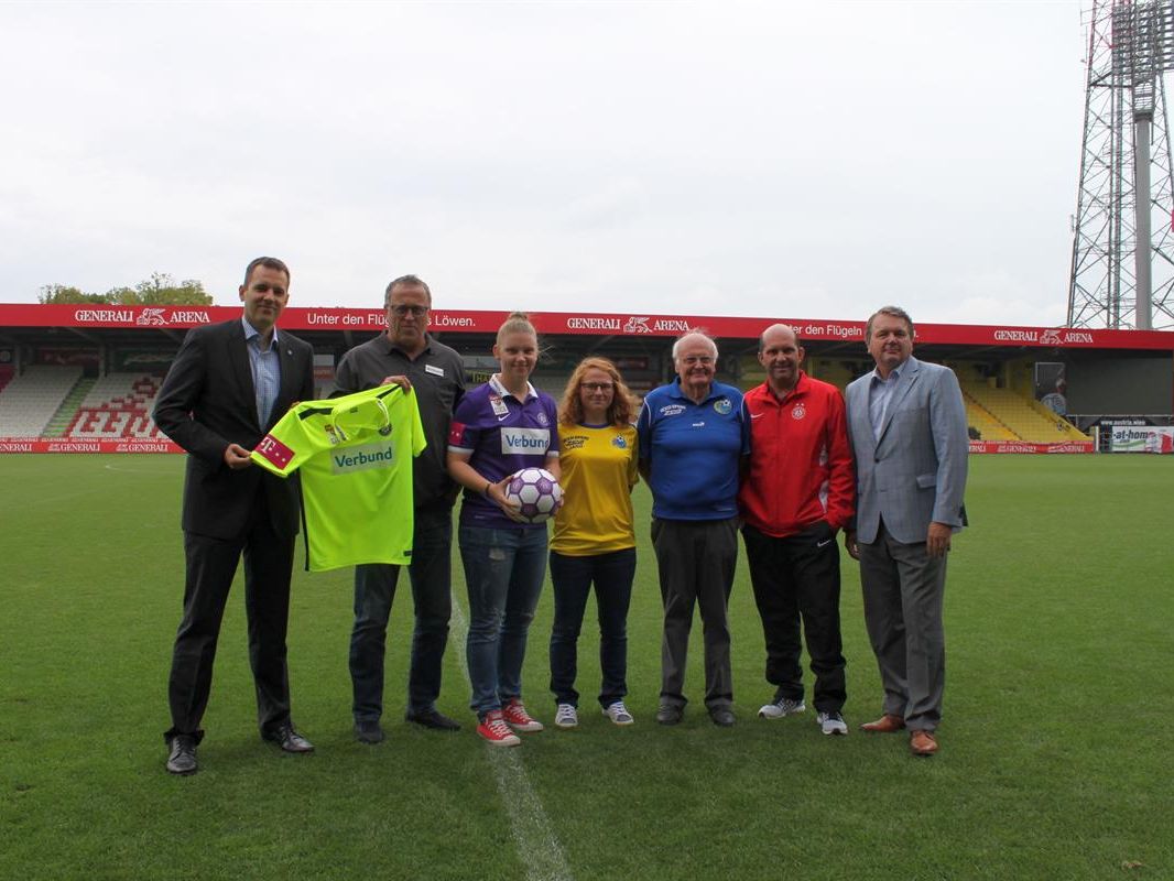 Die Austria und der USC Landhaus wollen den Frauen-Fußball in Wien fördern. Die Austria und der USC Landhaus wollen den Frauen-Fußball in Wien fördern.