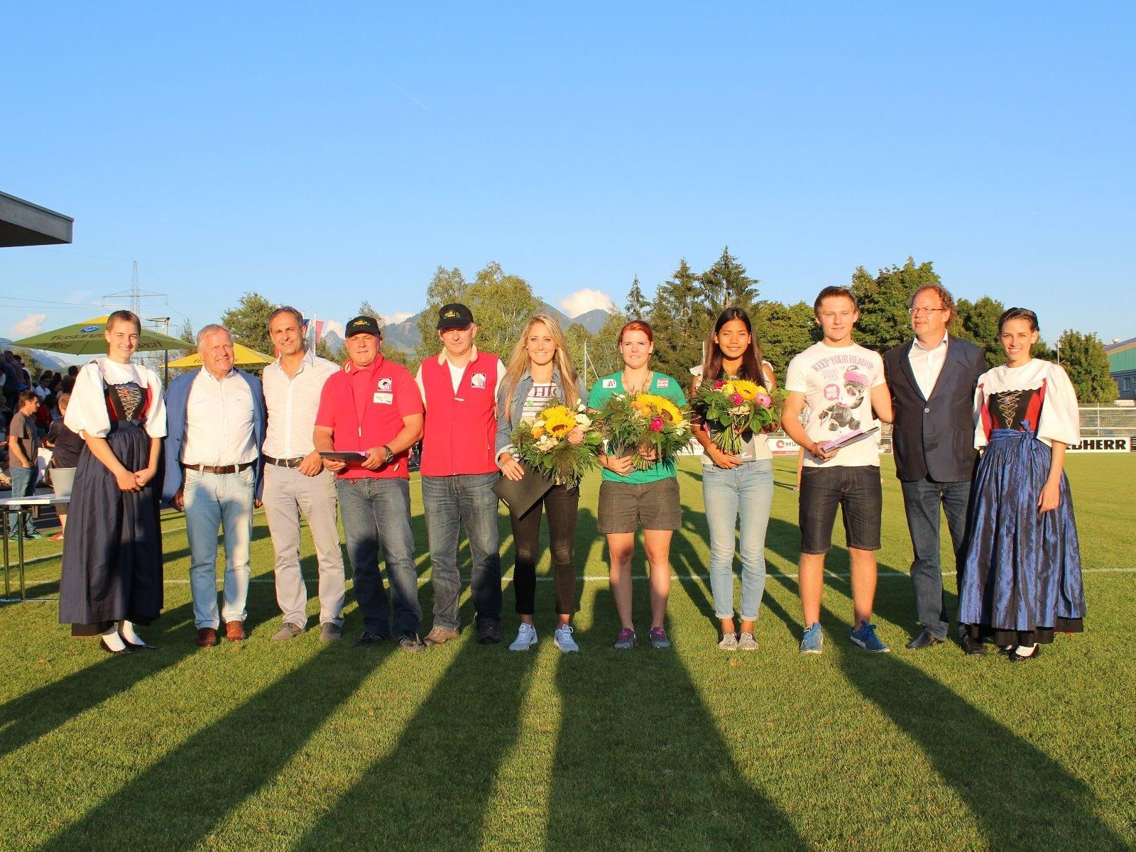 Marktgemeinde Nenzing ehrte ihre erfolgreichsten Sportlerinnen und Sportler.