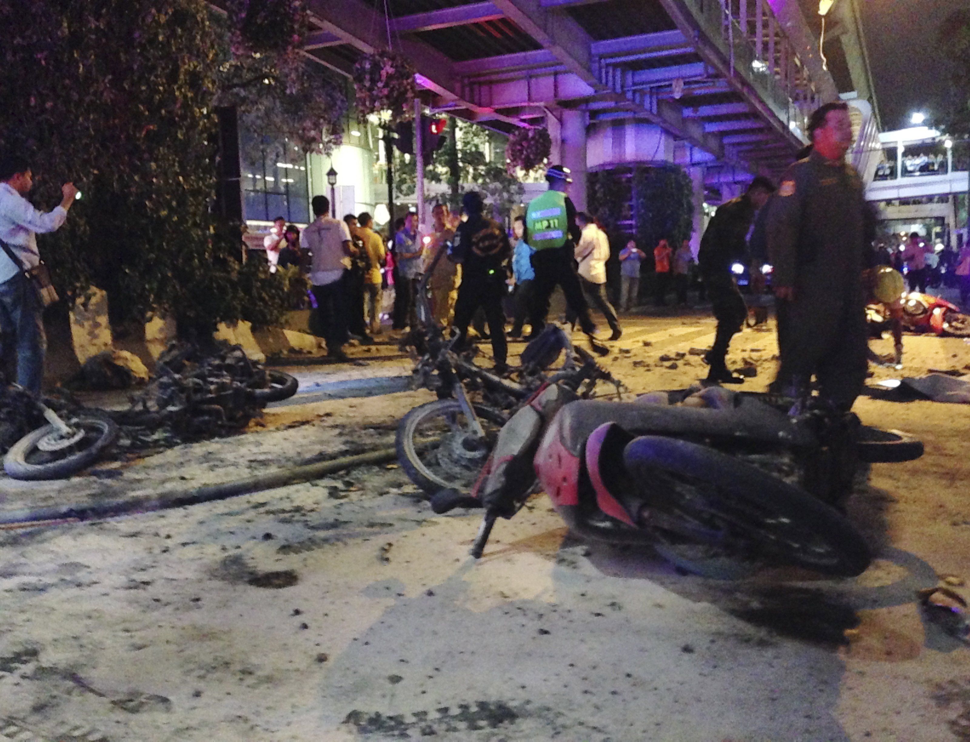 Tote und Verletzte bei schwerer Explosion in Bangkok Tote und Verletzte bei schwerer Explosion in Bangkok