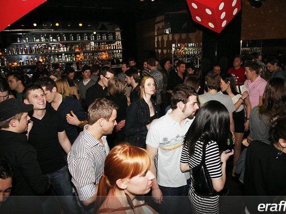 Die Partys im Opera Club florieren Die Partys im Opera Club florieren