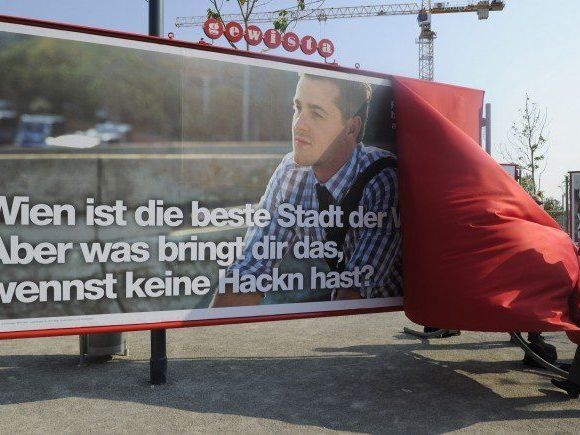 Bei der Präsentation der SPÖ-Werbeplakate. Bei der Präsentation der SPÖ-Werbeplakate.