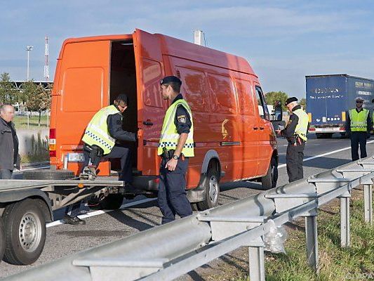 Teure Grenzkontrollen Teure Grenzkontrollen