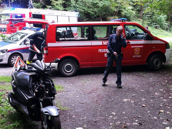 Gestohlenen Roller im Schwarzen See in Satteins gefunden. Gestohlenen Roller im Schwarzen See in Satteins gefunden.