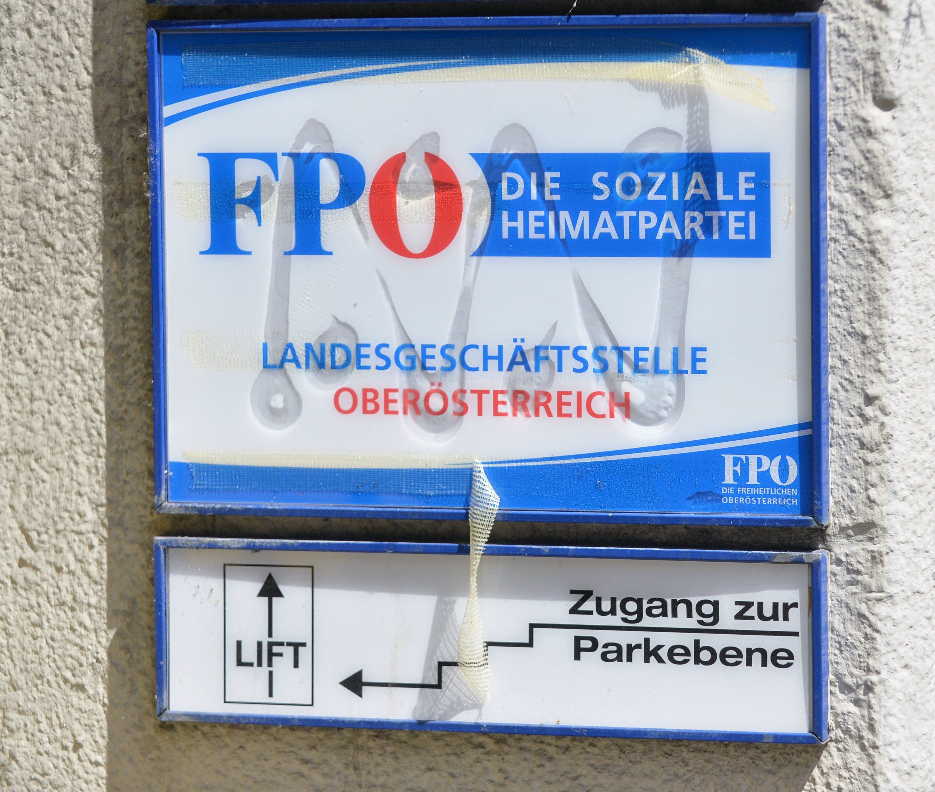 OÖ-Wahl - Aufregung um FP-Kandidaten mit Bürgerwehr OÖ-Wahl - Aufregung um FP-Kandidaten mit Bürgerwehr