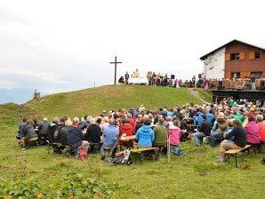 Viele Gratulanten bei der Jubiläumsfeier in Laterns Gapfohl