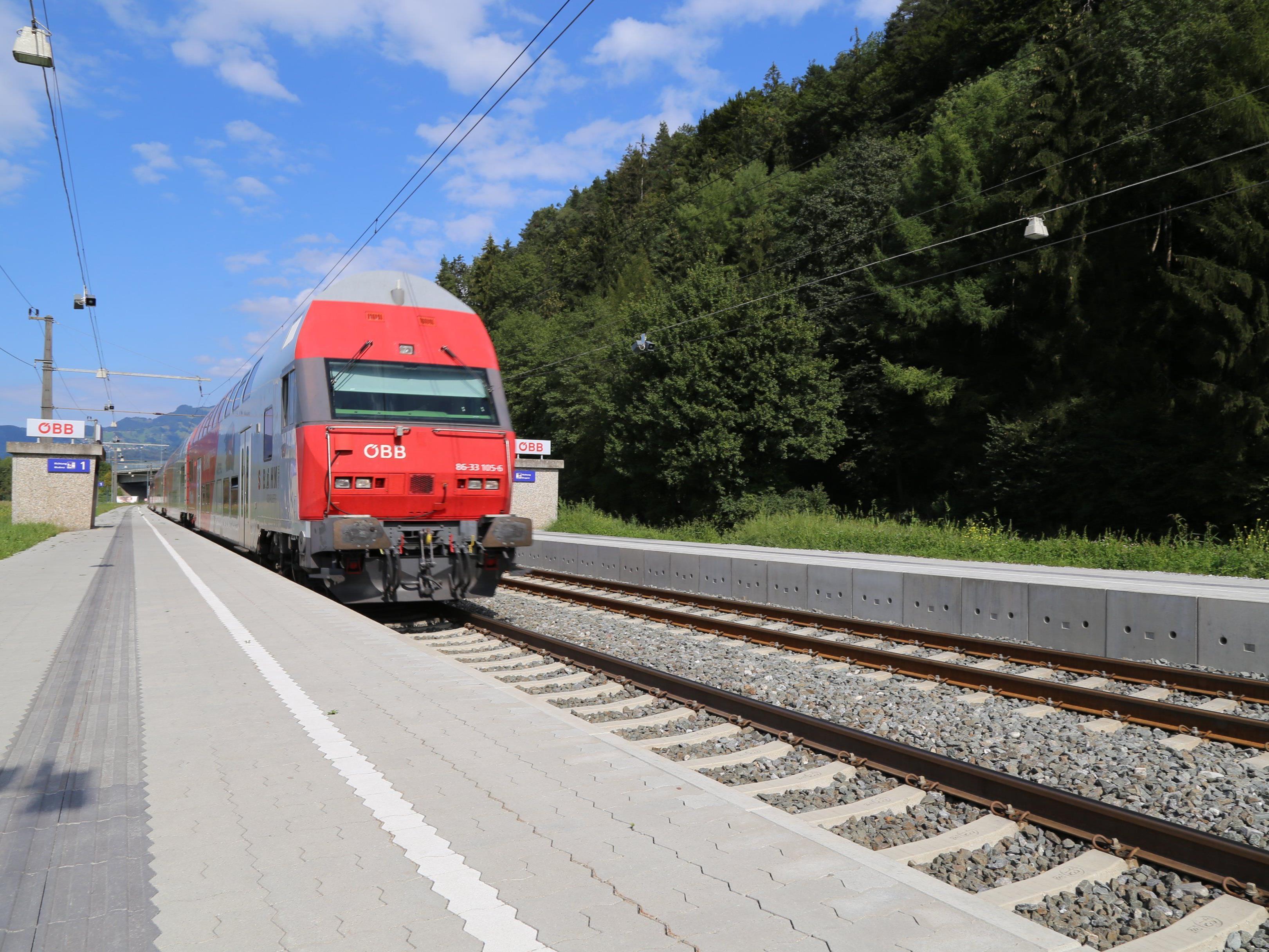 Ein stufenloser Einstieg ist beim Bahnhof Feldkirch-Amberg möglich.