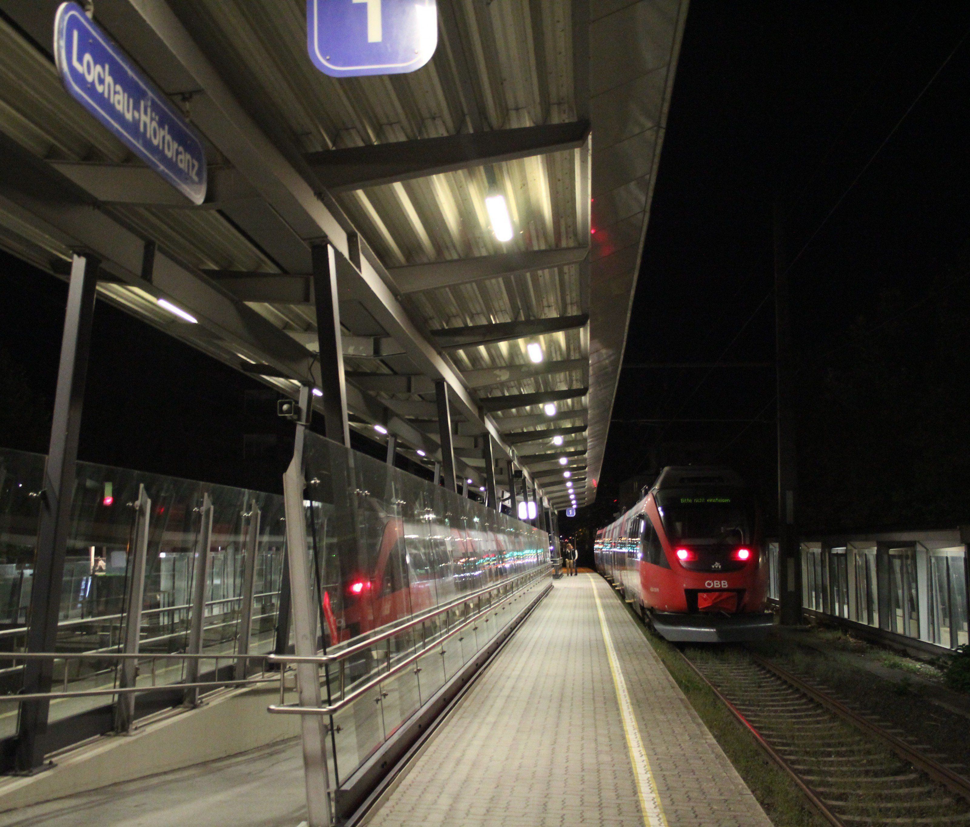 Derzeit ist Lochau der Endbahnhof der ÖBB. Derzeit ist Lochau der Endbahnhof der ÖBB.