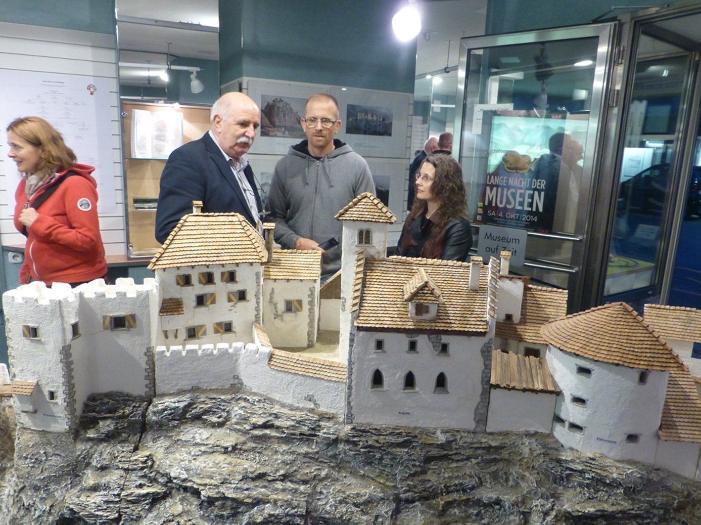 Modell der Burganlage von Alt-Ems im „Museum auf Zeit“ des Hohenemser Kulturkreises. Modell der Burganlage von Alt-Ems im „Museum auf Zeit“ des Hohenemser Kulturkreises.