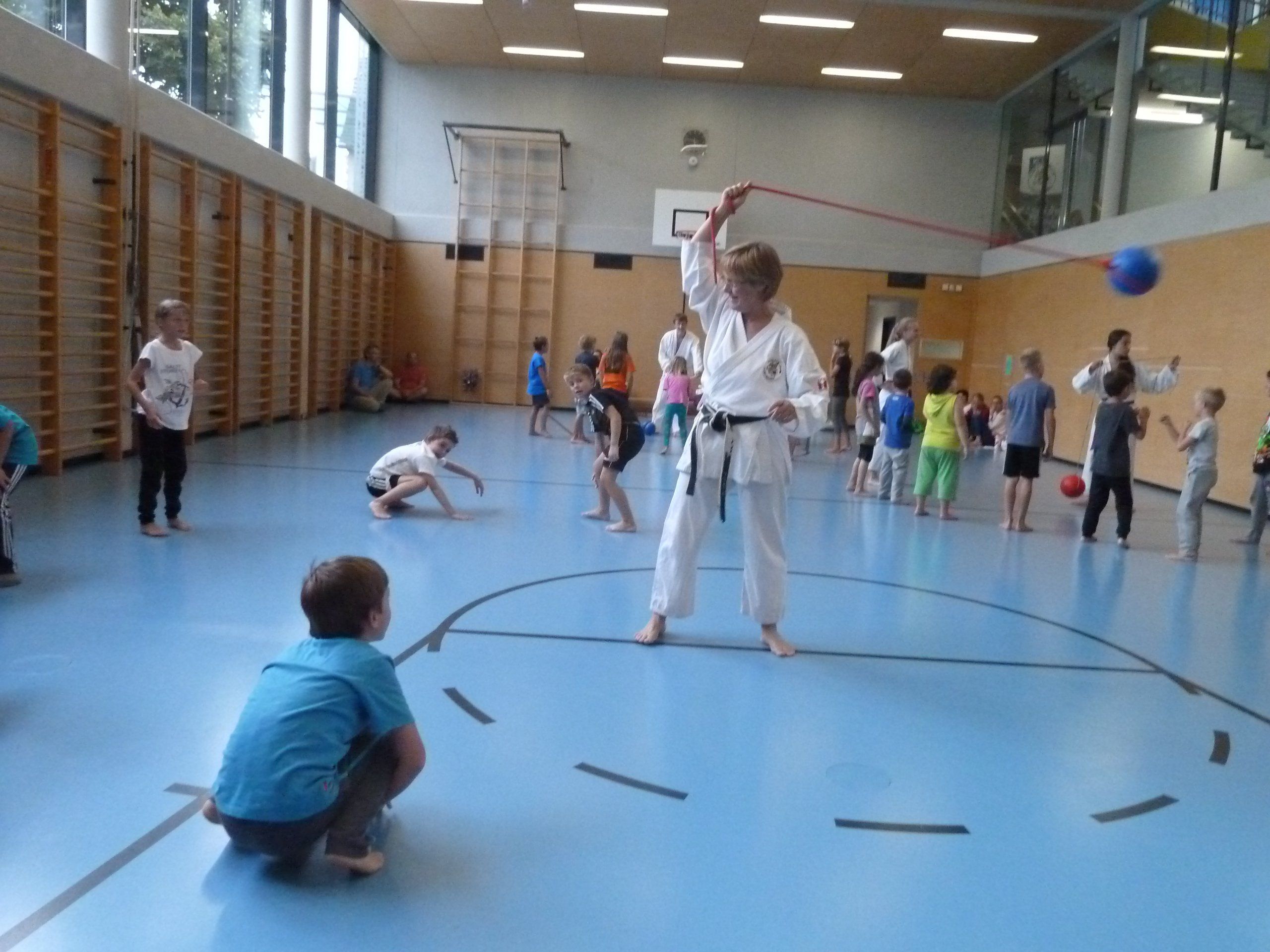 Die Kinder waren mit viel Spaß dabei. Die Kinder waren mit viel Spaß dabei.