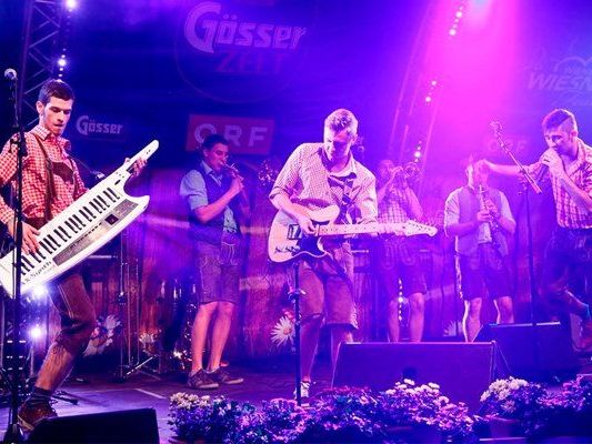 Stimmung ist auf der Wiener Wiesn garantiert Stimmung ist auf der Wiener Wiesn garantiert