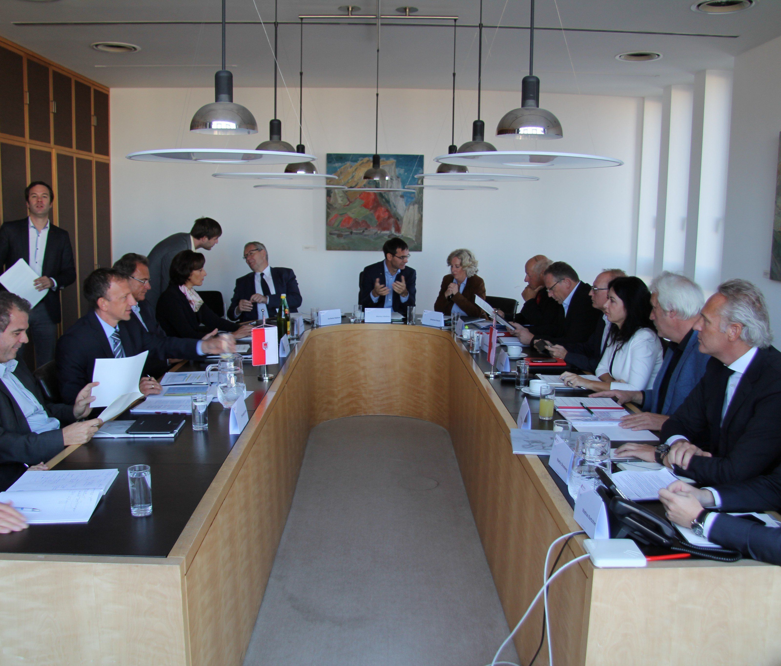 Lehrlingsgipfel mit Sozialpartner soll Strategien für bessere Ausbildung liefern Lehrlingsgipfel mit Sozialpartner soll Strategien für bessere Ausbildung liefern