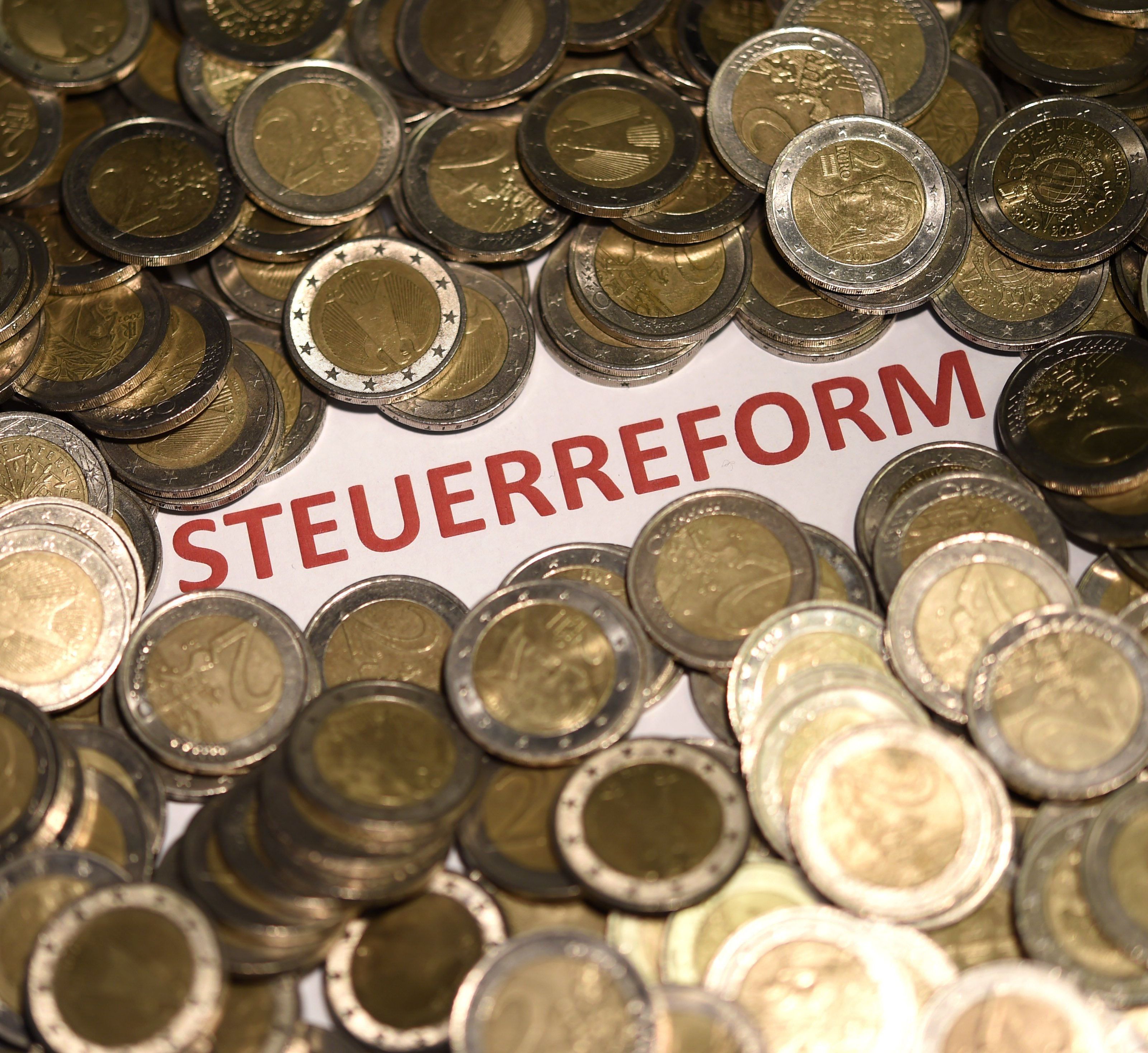 Einsparungen und Gegenfinanzierung noch nicht gesichert Einsparungen und Gegenfinanzierung noch nicht gesichert