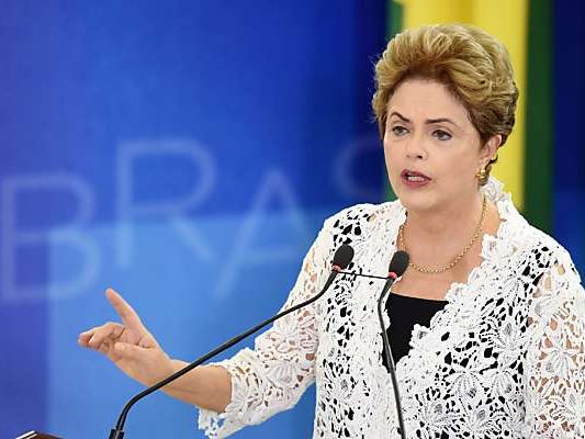 Erneuter Tiefschlag für Präsidentin Rousseff Erneuter Tiefschlag für Präsidentin Rousseff