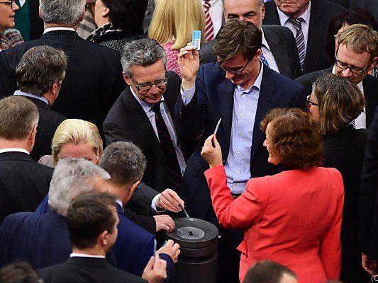 Bundestag stimmte für Verschärfung des Asylrechtes