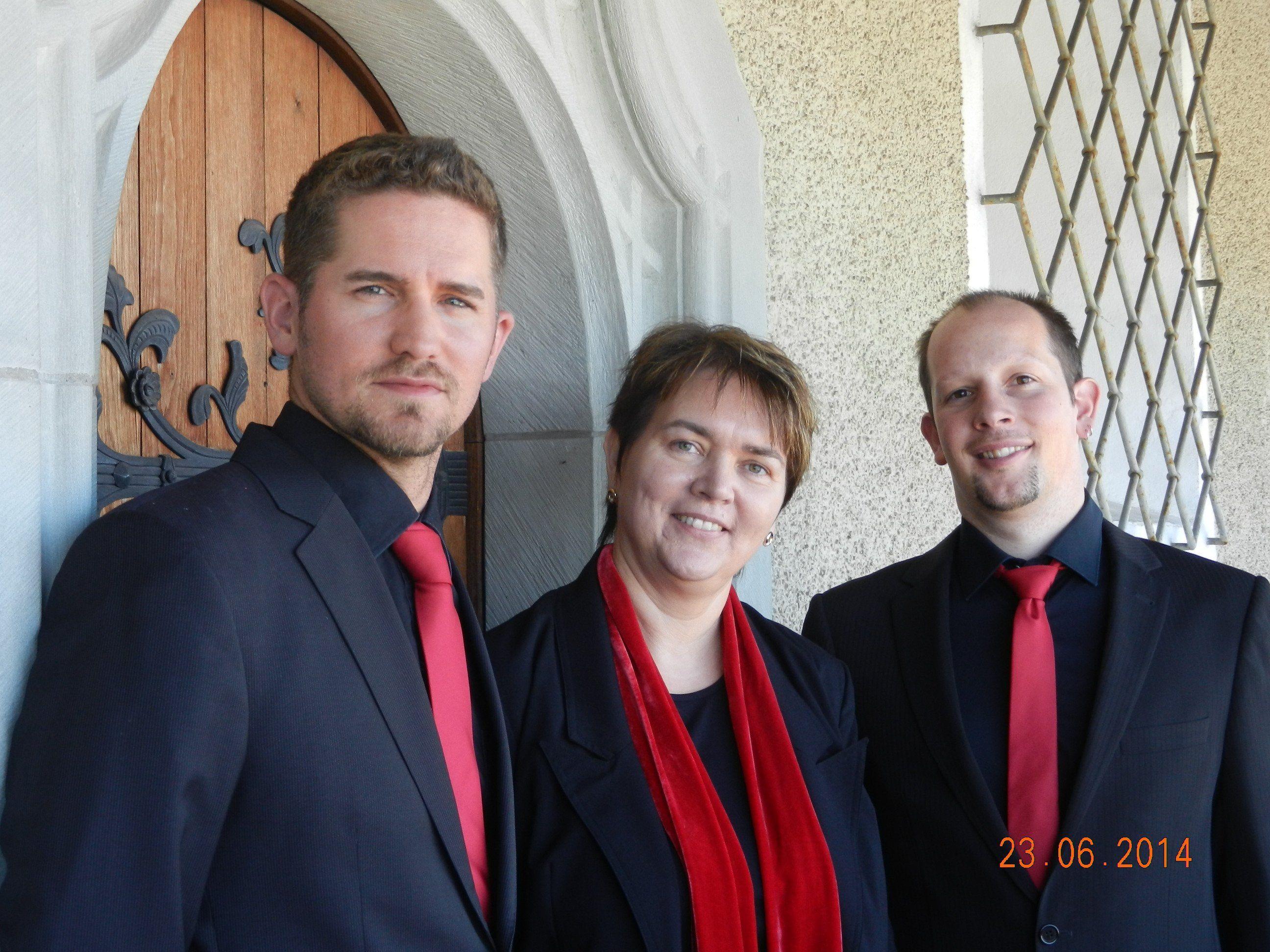 Für ihr Konzert vom 18.10.15 hat Gerda Poppa (Mitte) wie immer ein spannendes Trio zusammengestellt.