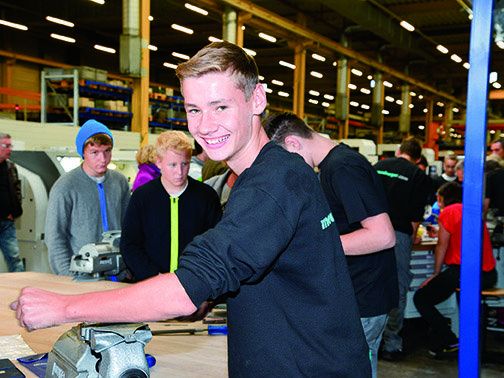 Lehrberufe kennenlernen und ausprobieren – das können Interessierte beim Tag der offenen Lehrwerkstatt. Lehrberufe kennenlernen und ausprobieren – das können Interessierte beim Tag der offenen Lehrwerkstatt.