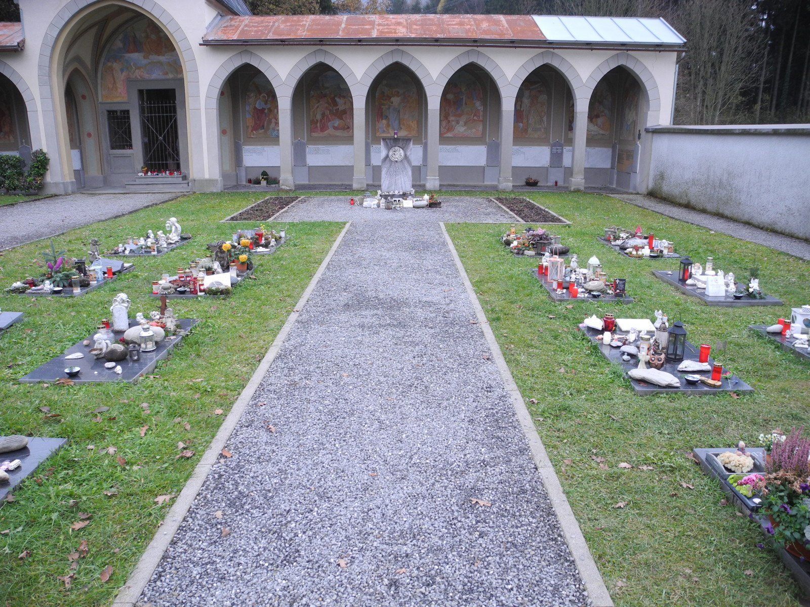 Frühverstorbenenfriedhof beim LKH Rankweil. Frühverstorbenenfriedhof beim LKH Rankweil.
