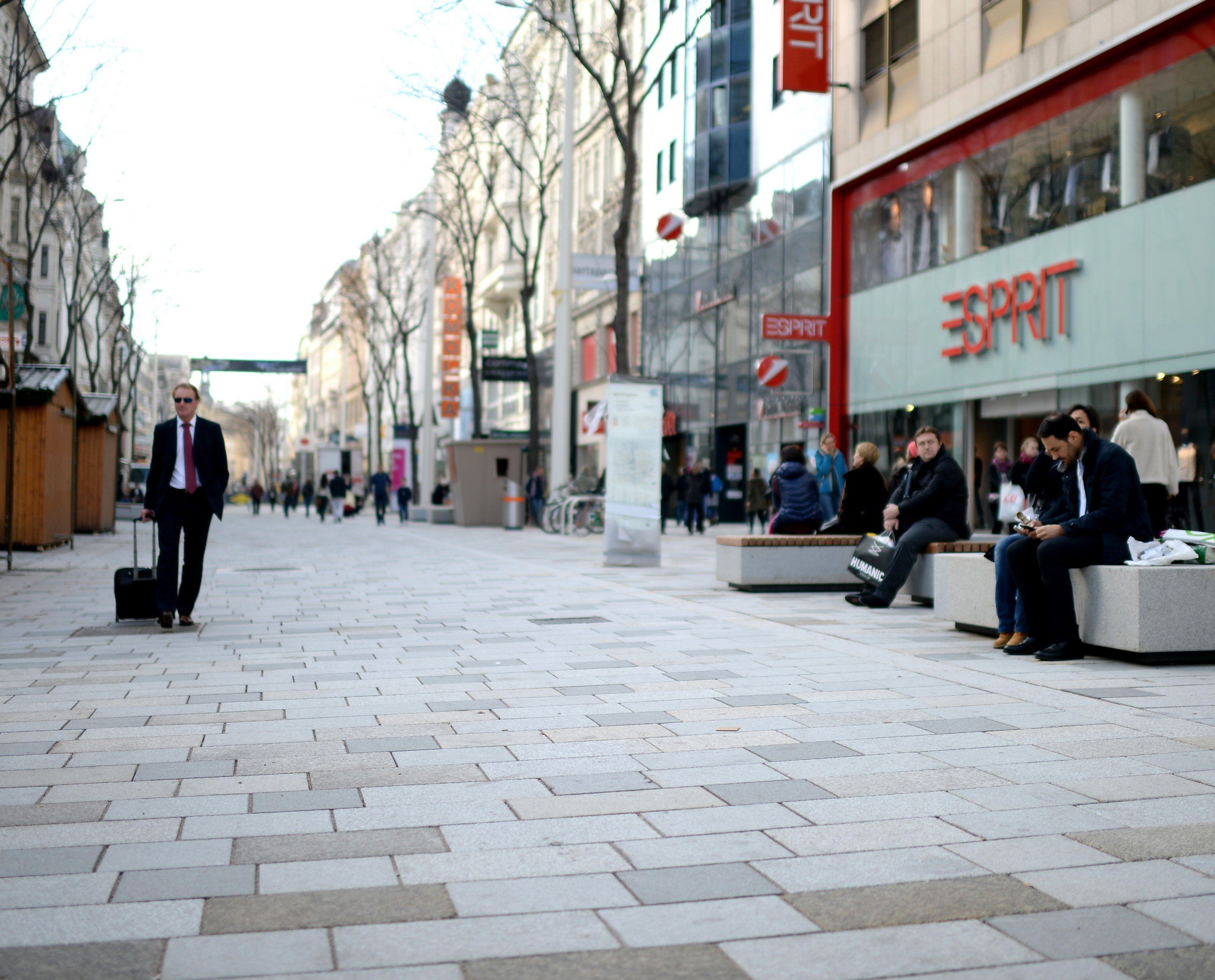 Der Handel zieht eine erste Bilanz über die neue "Mahü". Der Handel zieht eine erste Bilanz über die neue "Mahü".