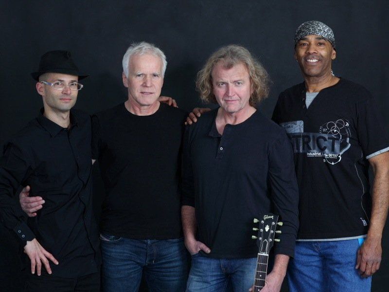 „Blue Dogs under“ geben am 17. Oktober in Nenzing ein Benefizkonzert. „Blue Dogs under“ geben am 17. Oktober in Nenzing ein Benefizkonzert.