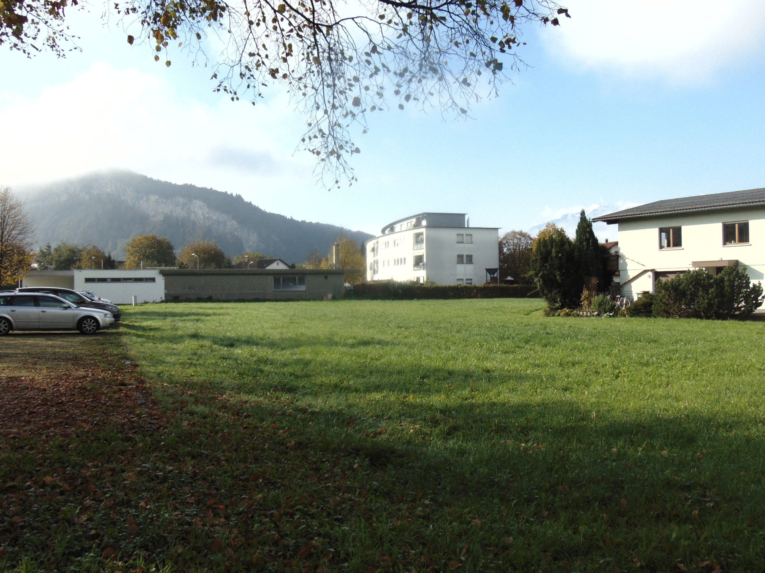 Auf dem Platz hinter dem ADEG entsteht das neue Gebäude für Betreutes Wohnen Auf dem Platz hinter dem ADEG entsteht das neue Gebäude für Betreutes Wohnen