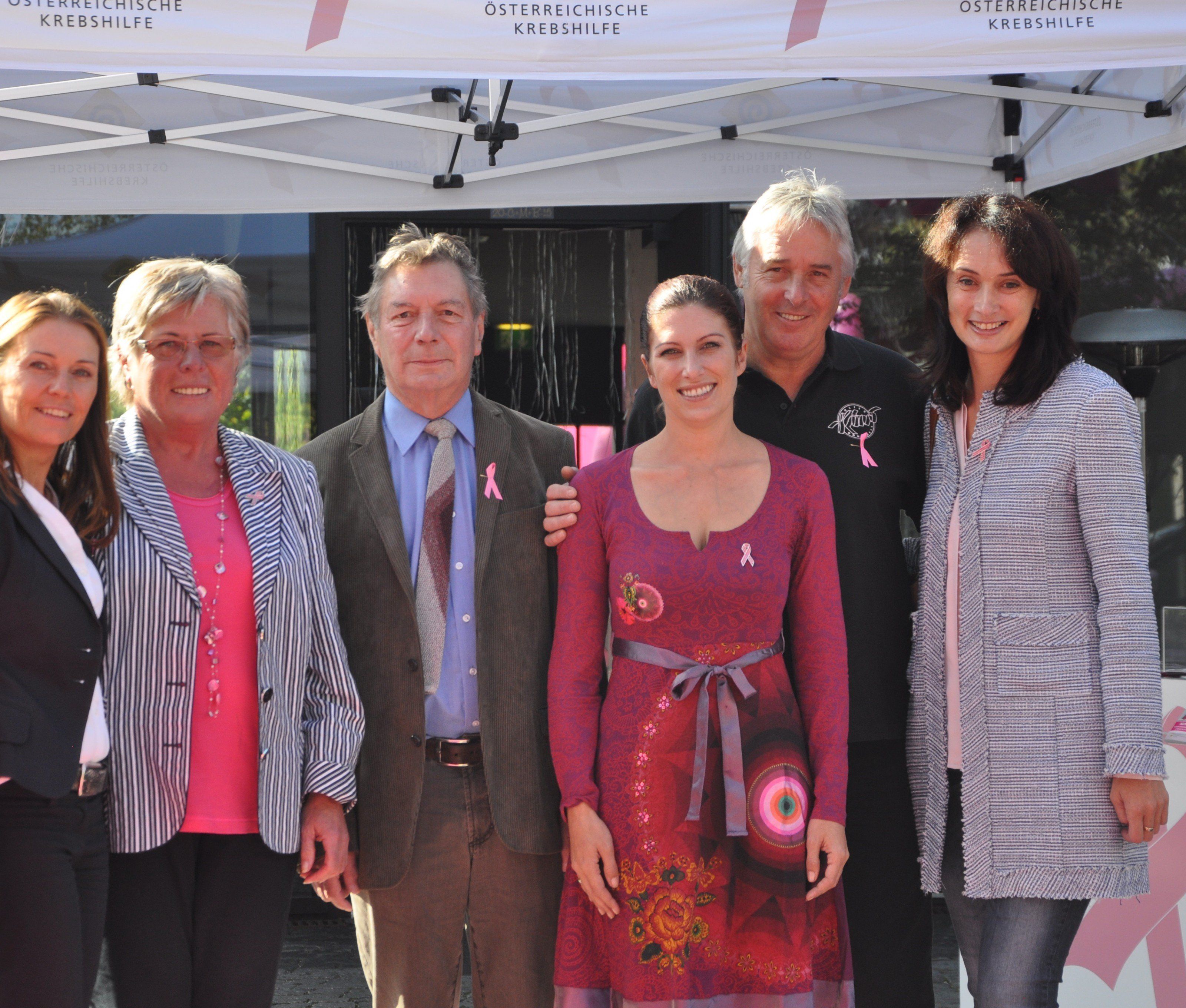 Carolin Frei, Gertraud Burgstaller, Dr. Gebhard Mathis, Lucia Wieländer, Armin Wille, Sonja Wallner bei der Auftaktveranstaltung zu Pink Ribbon Carolin Frei, Gertraud Burgstaller, Dr. Gebhard Mathis, Lucia Wieländer, Armin Wille, Sonja Wallner bei der Auftaktveranstaltung zu Pink Ribbon