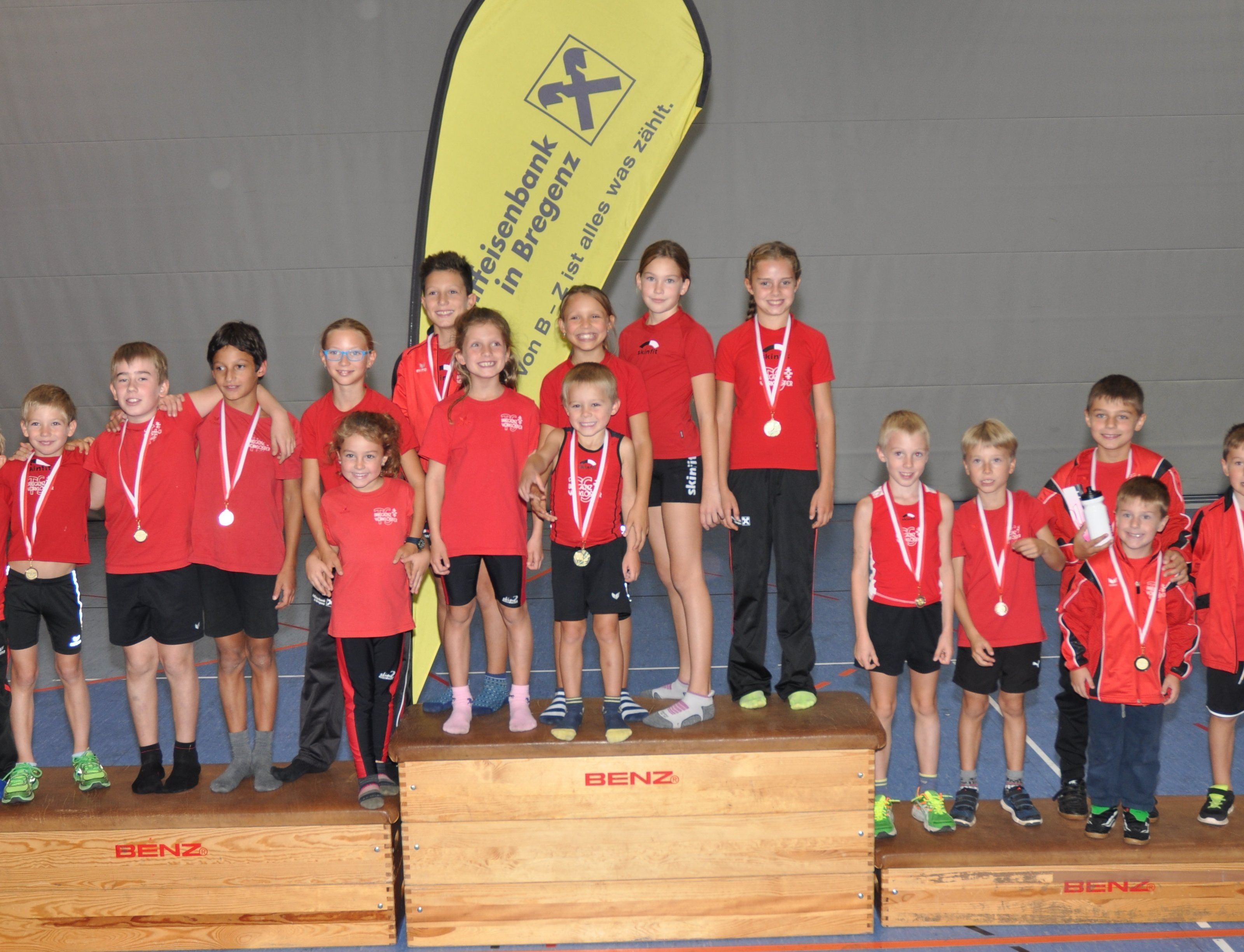 Die Teilnehmer der TS Bregenz-Vorkloster (U6, U8, U10, U12) am Bezirksturnfest der Leichtathleten.