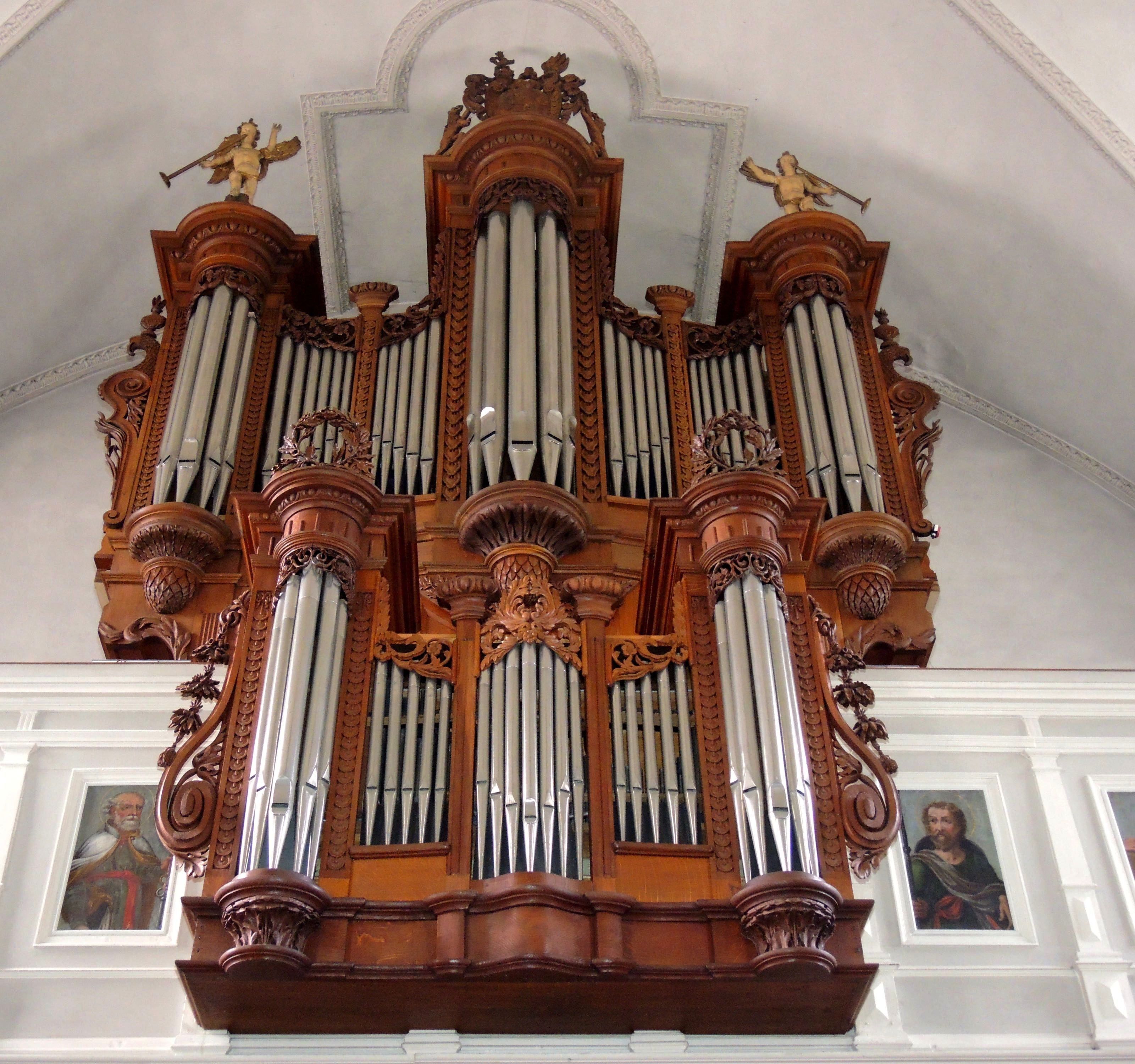Die historische Begrenzte-Orgel in Bludesch Die historische Begrenzte-Orgel in Bludesch