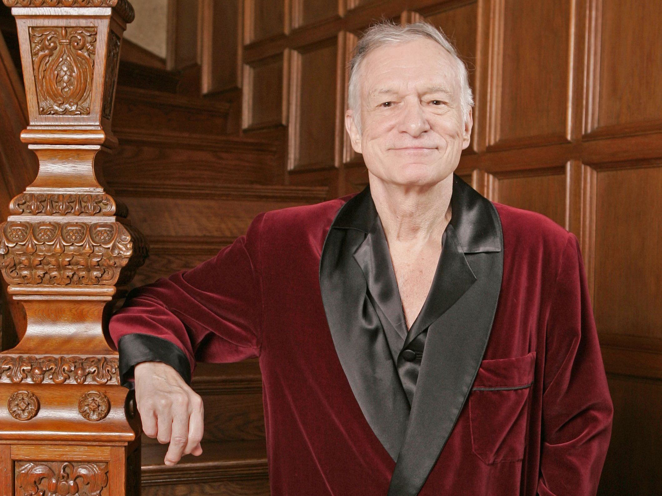 Hugh Hefner denkt um: In Zukunft sollen keine völlig nackten Frauen mehr im "Playboy" abgebildet werden. Hugh Hefner denkt um: In Zukunft sollen keine völlig nackten Frauen mehr im "Playboy" abgebildet werden.
