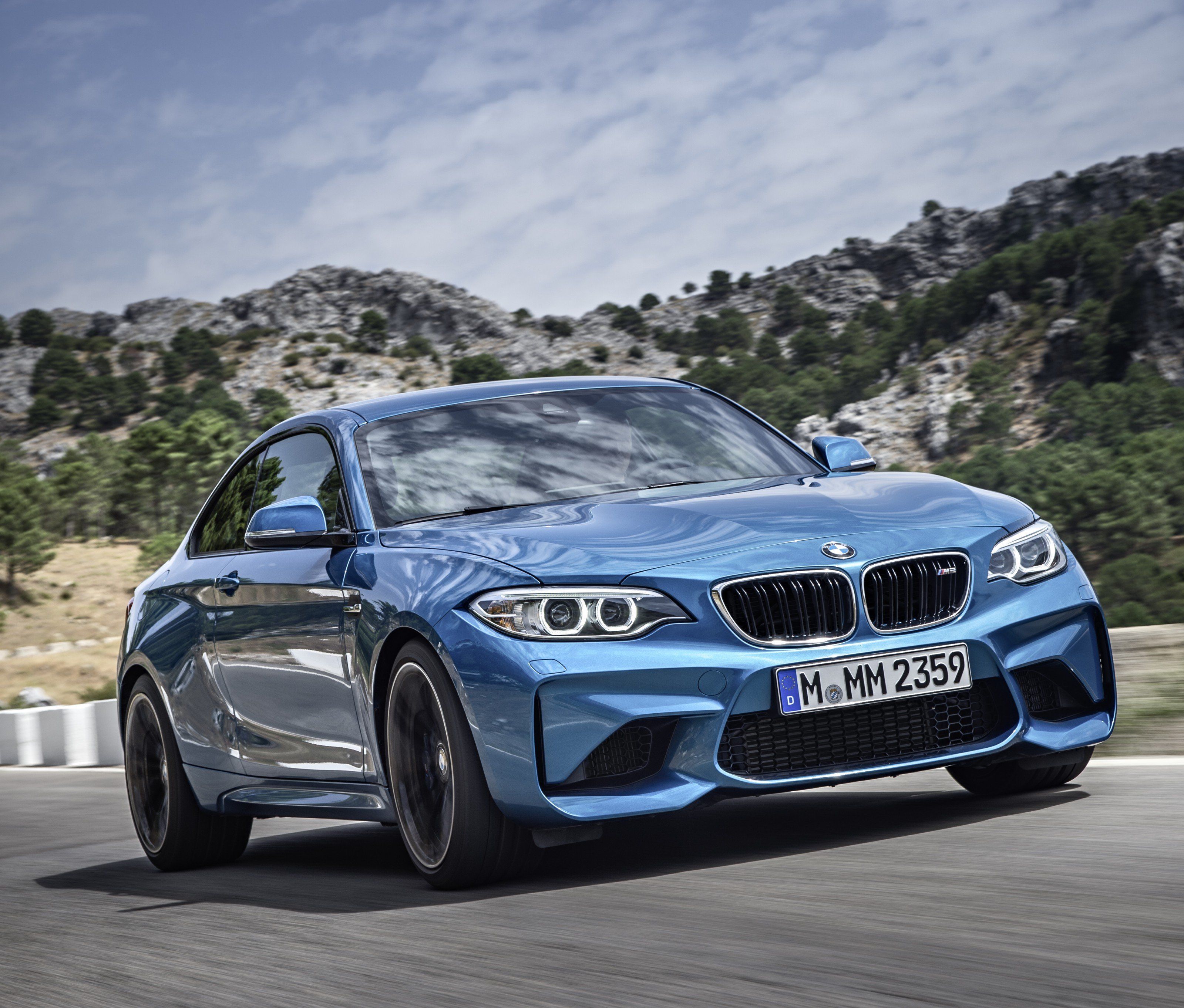 Kein Grund so böse zu schauen - Der neue BMW M2. Kein Grund so böse zu schauen - Der neue BMW M2.